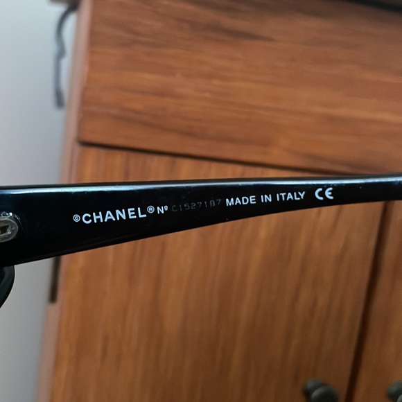 Chanel sunglasses original - Picture 3 of 5